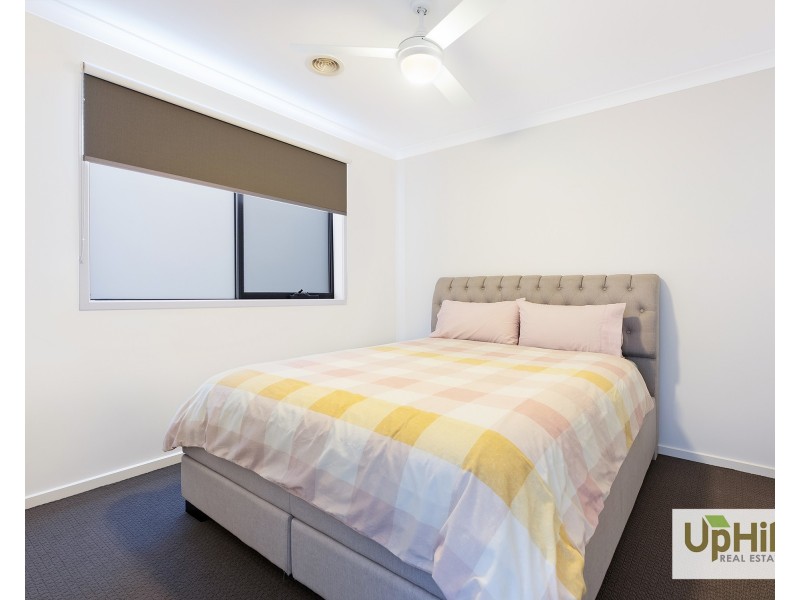 58 Elmtree Crescent, Clyde North VIC 3978