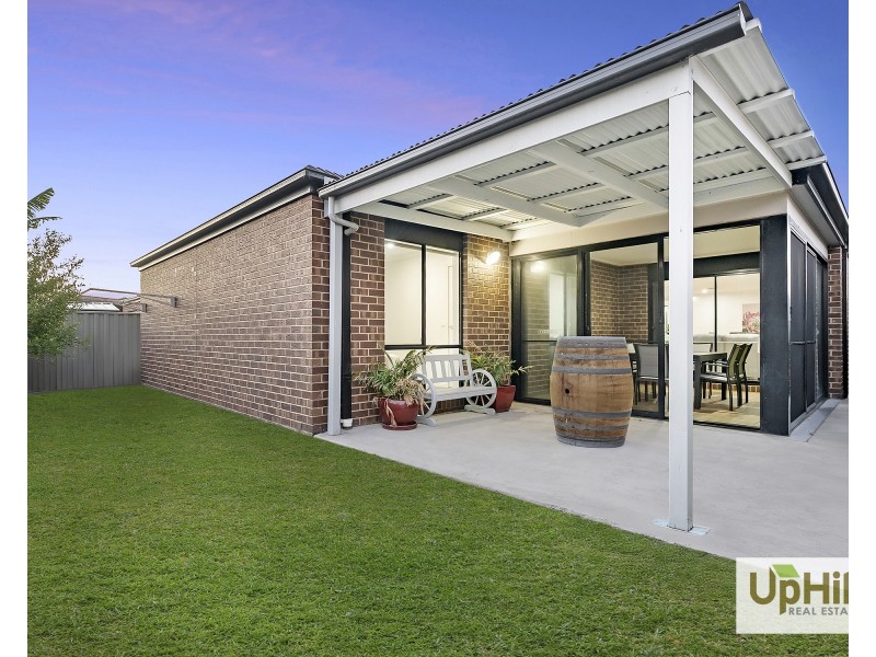 20 Yellow Robin Circuit, Cranbourne East VIC 3977