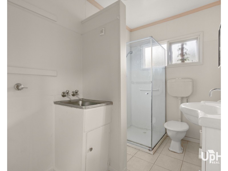 2/1-3 James Street, Mordialloc VIC 3195