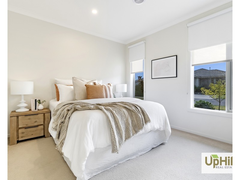 3 Flemenco Way, Clyde VIC 3978