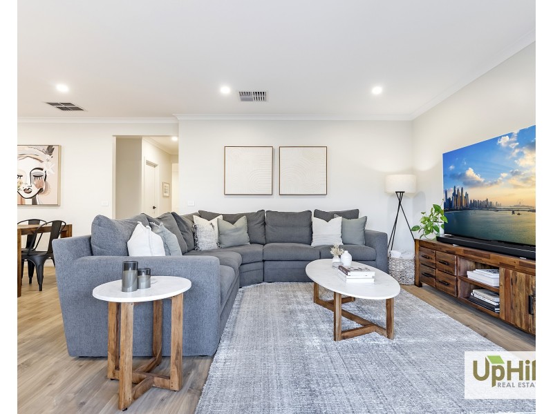 3 Flemenco Way, Clyde VIC 3978