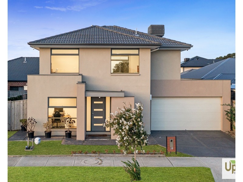 39 Plymouth Boulevard, Clyde North VIC 3978