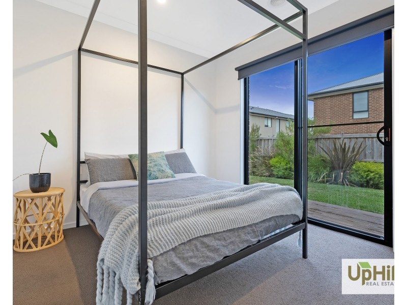 17 Stockfield Avenue, Clyde VIC 3978