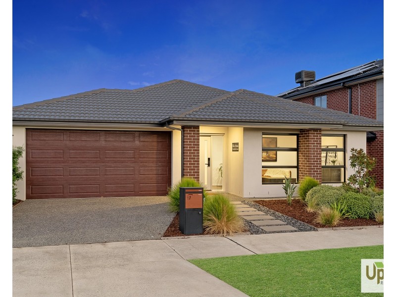 17 Stockfield Avenue, Clyde VIC 3978