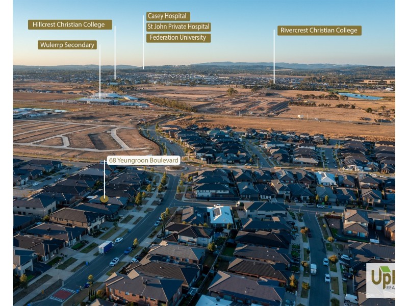 68 Yeungroon Boulevard, Clyde North VIC 3978