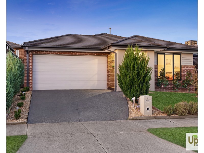 31 Garrard Crescent, Clyde VIC 3978