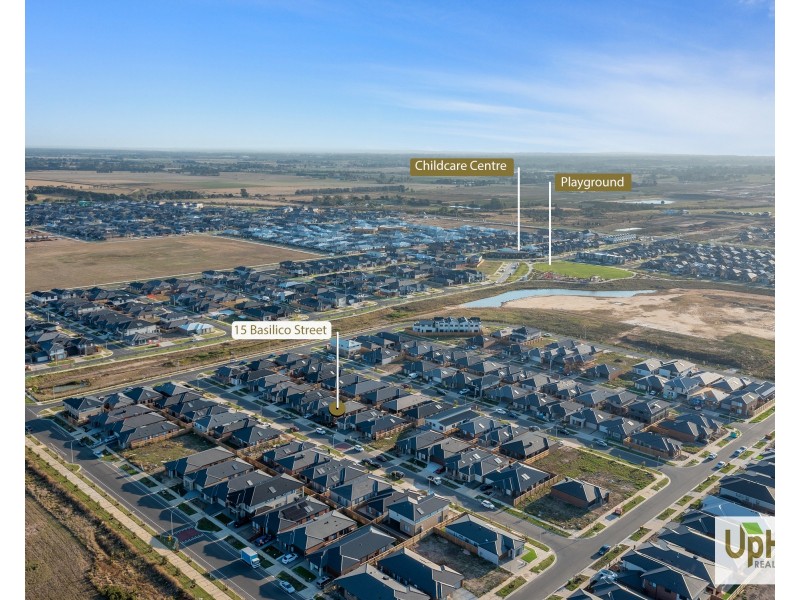 15 Basilico Street, Clyde VIC 3978