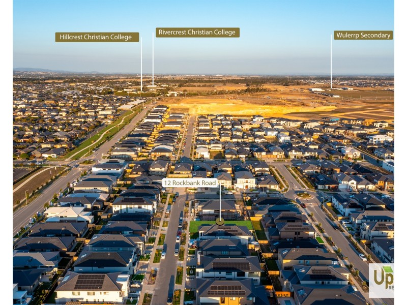 12 Rockbank Road, Clyde North VIC 3978