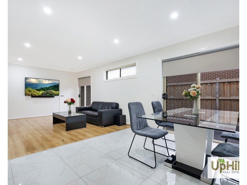 47 Valencia Circuit, Cranbourne VIC 3977