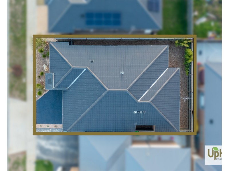 11 Wooli Avenue, Clyde VIC 3978