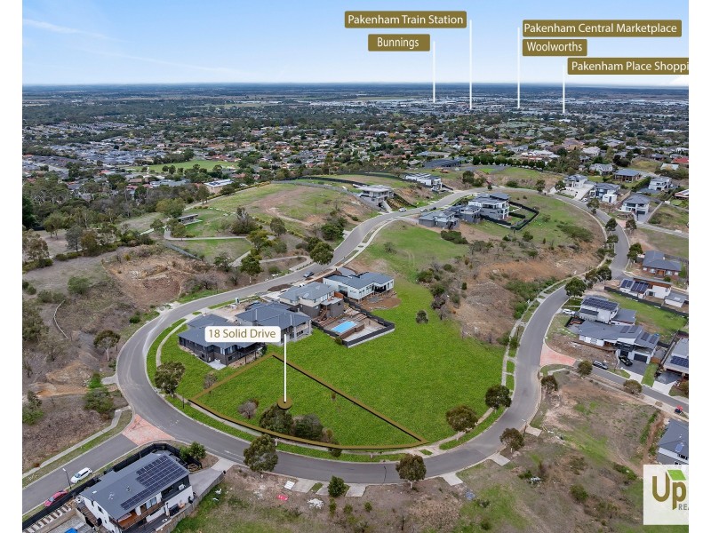 18 Solid Drive, Pakenham VIC 3810