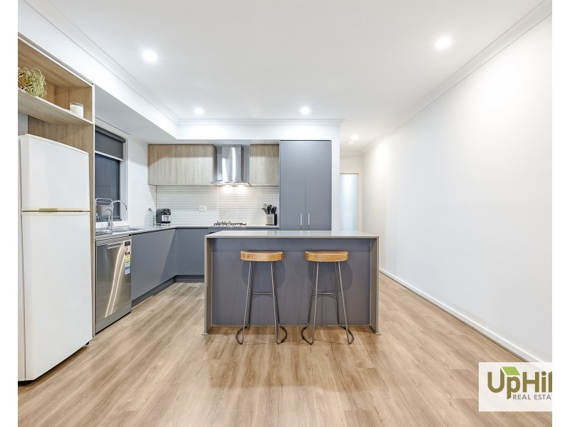 13 Guell Lane, Clyde North VIC 3978