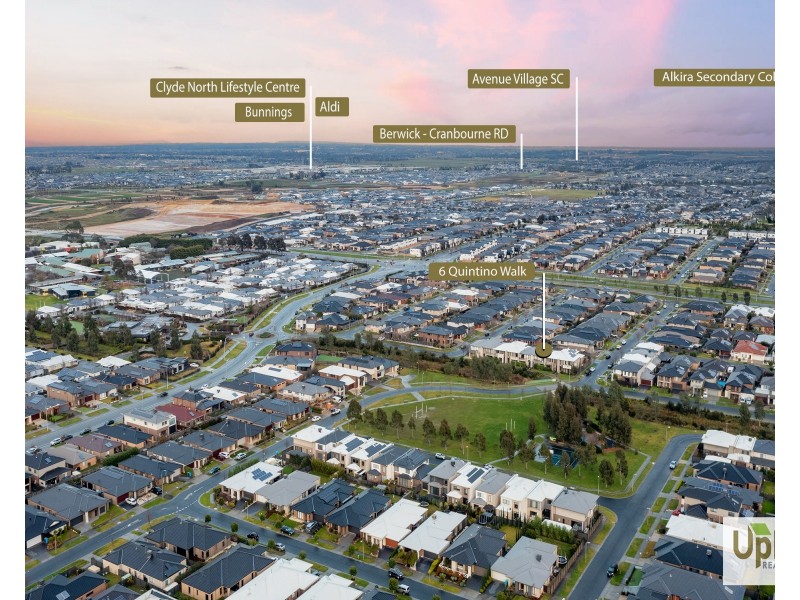 6 Quintino Walk, Clyde North VIC 3978