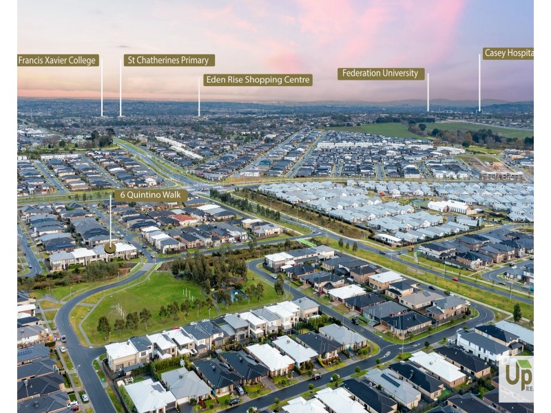6 Quintino Walk, Clyde North VIC 3978