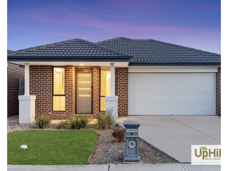 5 Mercury Road, Cranbourne East VIC 3977