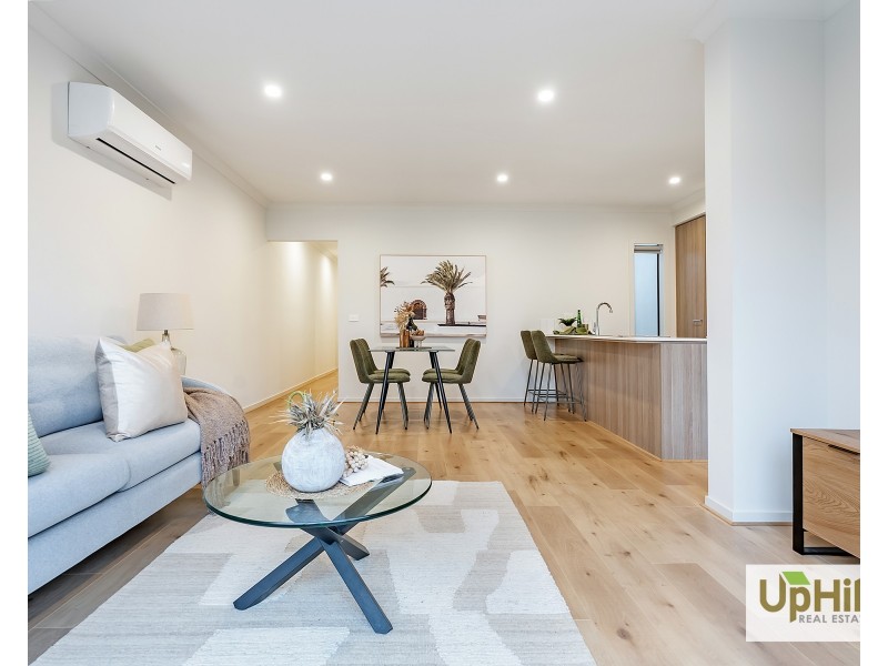 10 Plymouth Boulevard, Clyde North VIC 3978