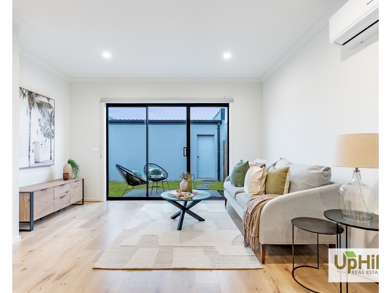 10 Plymouth Boulevard, Clyde North VIC 3978