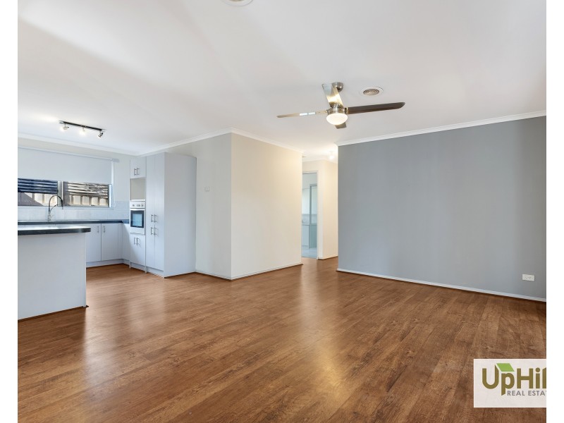 21 Cornwell Cres, Cranbourne East VIC 3977