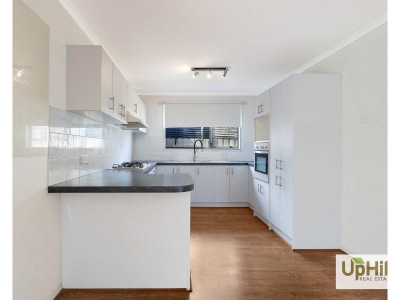 21 Cornwell Cres, Cranbourne East VIC 3977