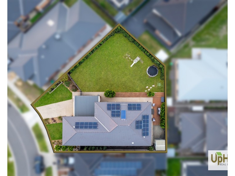 25 Holgate Avenue, Clyde North VIC 3978