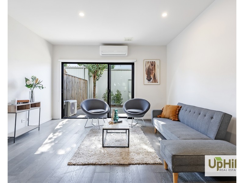 51 Villager St, Cranbourne East VIC 3977