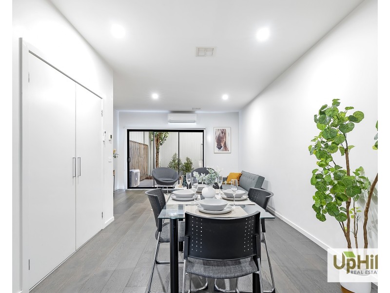 51 Villager St, Cranbourne East VIC 3977