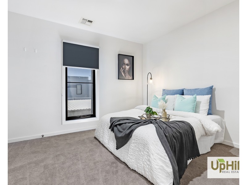51 Villager St, Cranbourne East VIC 3977