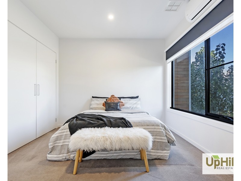 51 Villager St, Cranbourne East VIC 3977