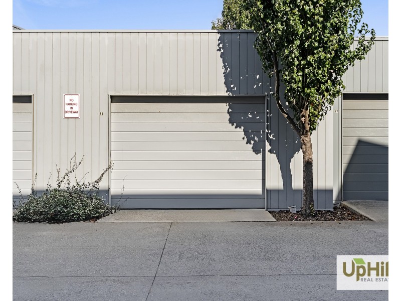 51 Villager St, Cranbourne East VIC 3977