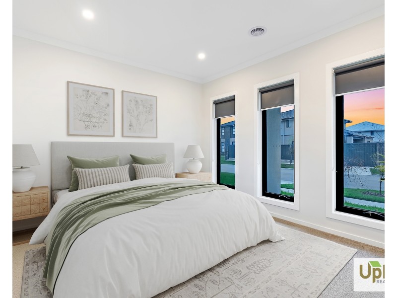 31 Thulian Street, Clyde North VIC 3978