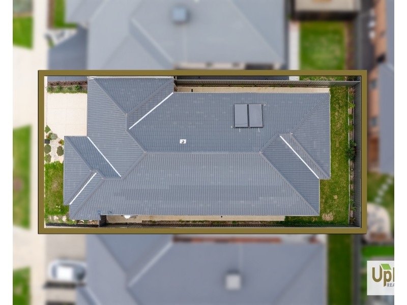 31 Thulian Street, Clyde North VIC 3978