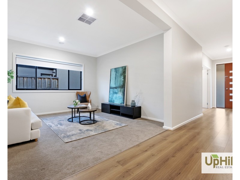 3 Stockfield Avenue, Clyde VIC 3978