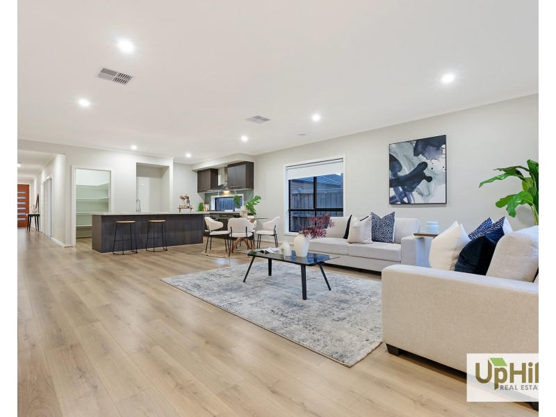 3 Stockfield Avenue, Clyde VIC 3978