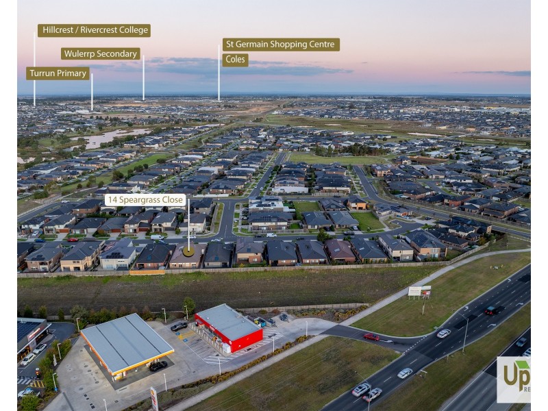 14 Speargrass Close, Clyde North VIC 3978