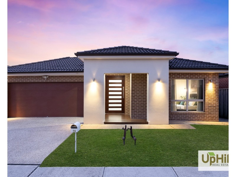 14 Speargrass Close, Clyde North VIC 3978