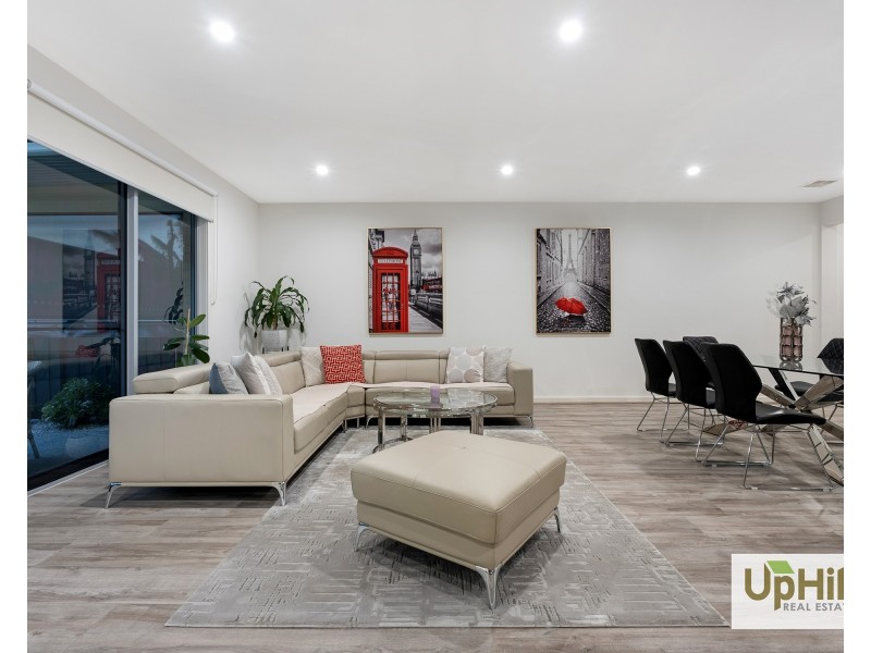 12 Marcela Walk, Clyde North VIC 3978