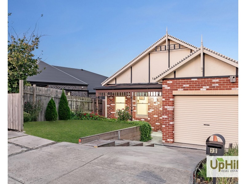 38 Ayesha Rise, Pakenham VIC 3810
