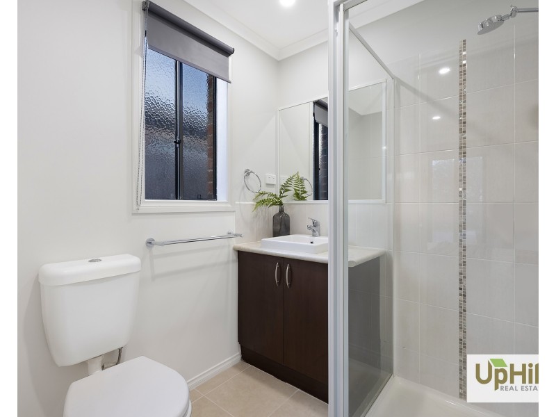 11 Omega Street, Carrum Downs VIC 3201