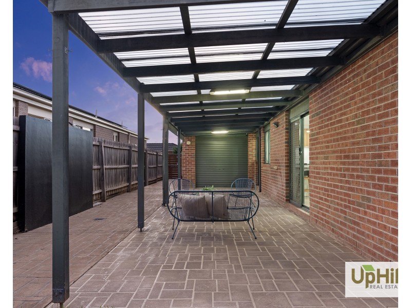 11 Omega Street, Carrum Downs VIC 3201