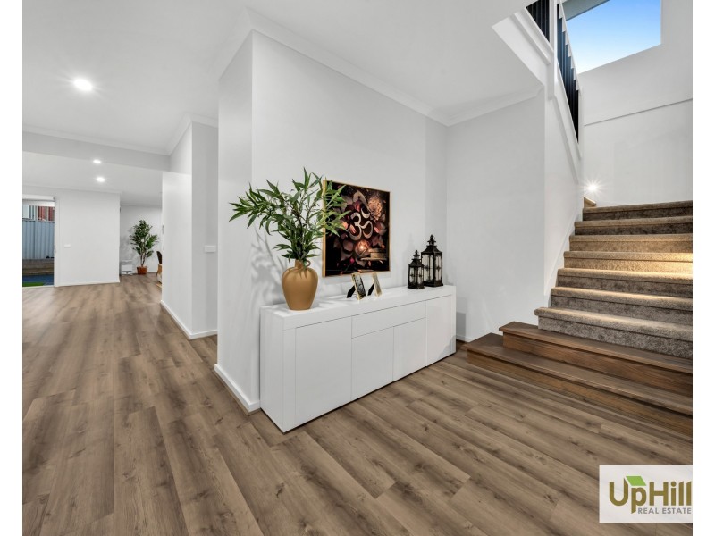 47 HUNT CLUB BOULEVARD, Cranbourne East VIC 3977