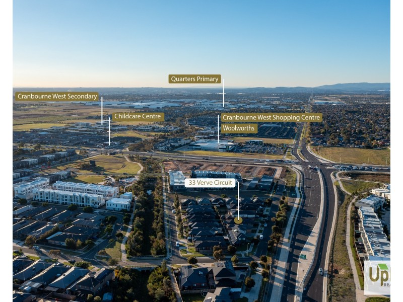 33 VERVE CIRCUIT, Cranbourne West VIC 3977