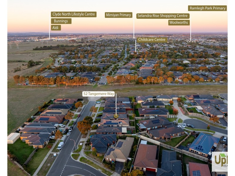 52 Tangemere Way, Cranbourne East VIC 3977