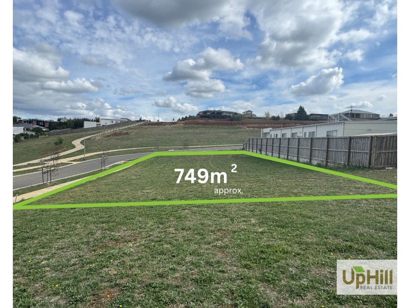 13 Magnolia Way, Warragul VIC 3820