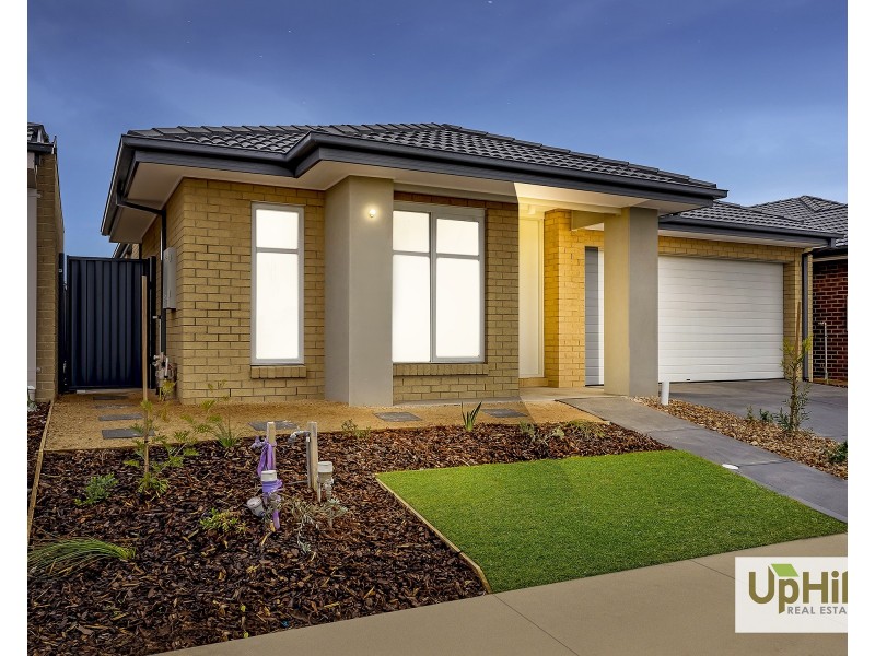 13 Fremont Street, Clyde VIC 3978