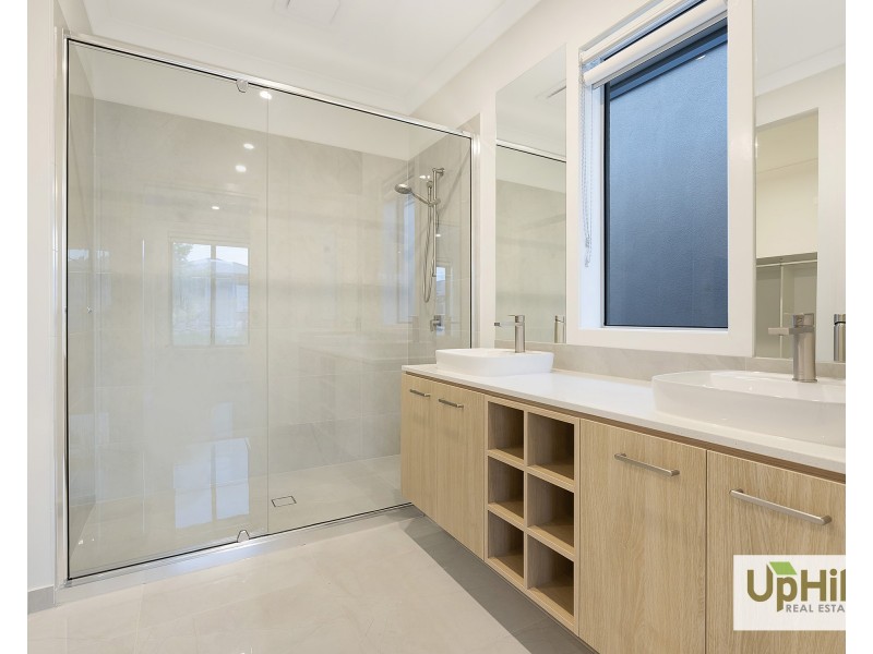 13 Fremont Street, Clyde VIC 3978