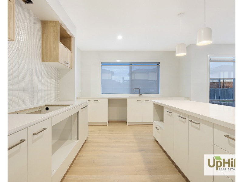 13 Fremont Street, Clyde VIC 3978