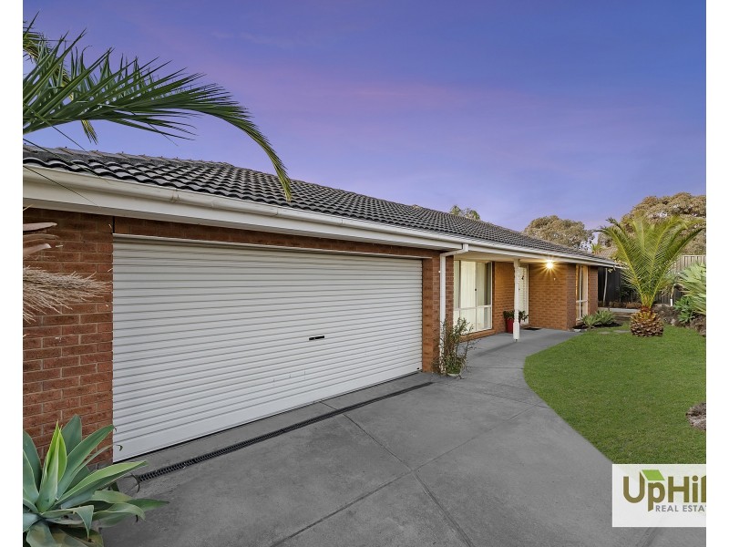 8 Katrina Court, Carrum Downs VIC 3201
