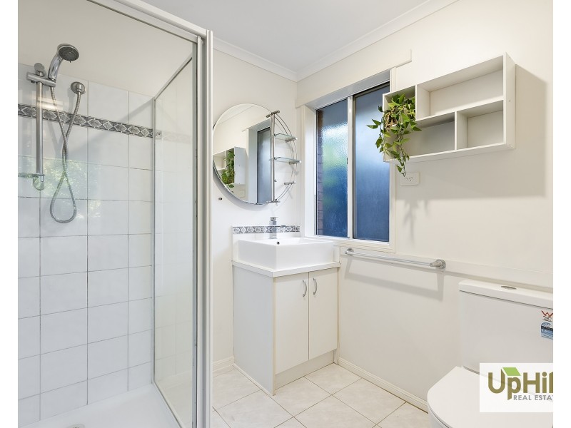 8 Katrina Court, Carrum Downs VIC 3201
