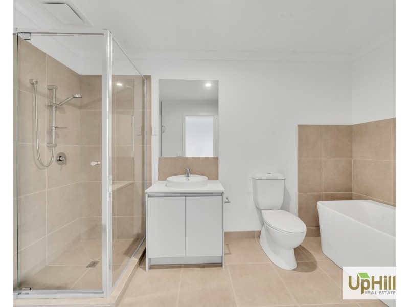 7 Garda Walk, Clyde VIC 3978