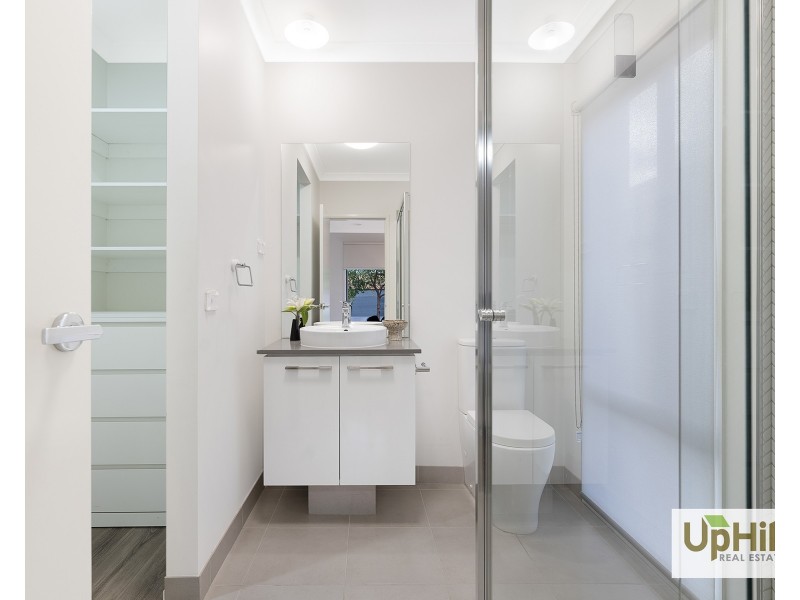 20 Noah Road, Clyde North VIC 3978